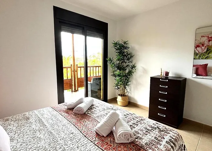 Ojos Del Oceano Palm-mar